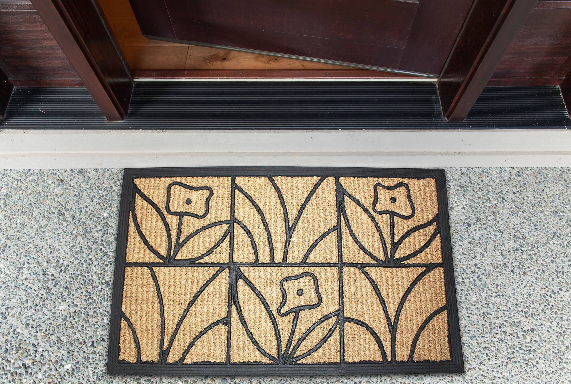 DII® Tuffridge Light Daisy Doormat